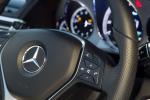 Mercedes-Benz E300 Hybrid Saloon 2012 года